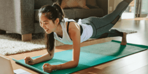 Read more about the article Exercices abdos : Top 7 des exercices les plus efficaces